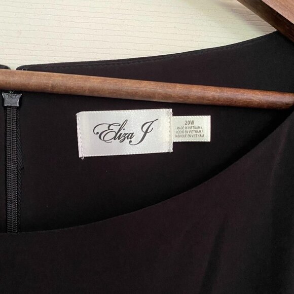 Eliza J Women's NWOT Black Flounce Sleeve Pockets Sheath Stretch Dress Size 20W - Picture 3 of 9